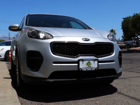 Used 2019 Kia Sportage LX FWD image 18