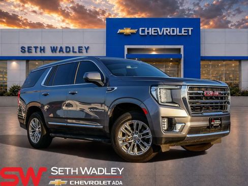 Used 2022 GMC Yukon SLT w/ SLT Premium Package AWD/4WD image 1