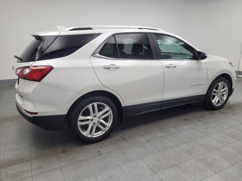 Used 2018 Chevrolet Equinox Premier image 10