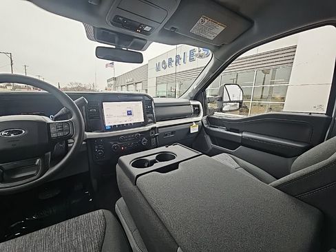 New 2026 Ford F350 XLT w/ XLT Premium Package AWD/4WD image 33
