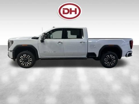 New 2026 GMC Sierra 2500 Denali Ultimate AWD/4WD image 8