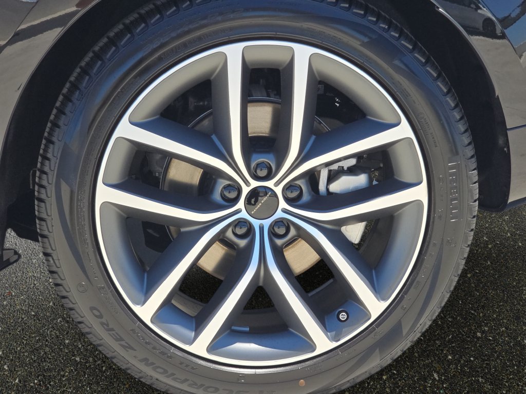 New 2026 Land Rover Range Rover SE AWD/4WD image 35