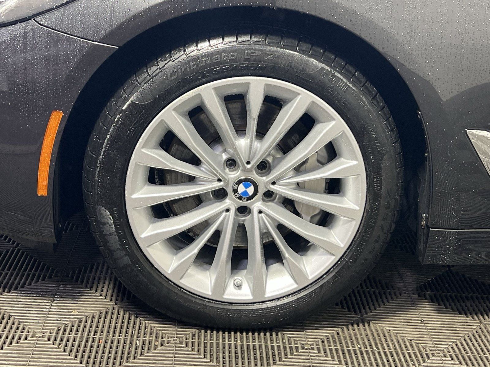 Used 2021 BMW 530i xDrive w/ Convenience Package AWD/4WD image 12