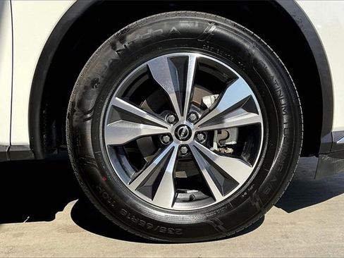 Used 2023 Nissan Murano SV image 8