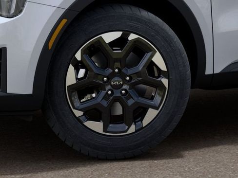 New 2026 Kia Sorento S FWD image 9