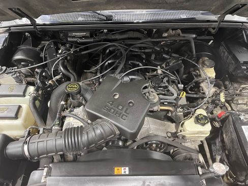 Used 2004 Ford Ranger 4x4 SuperCab image 9