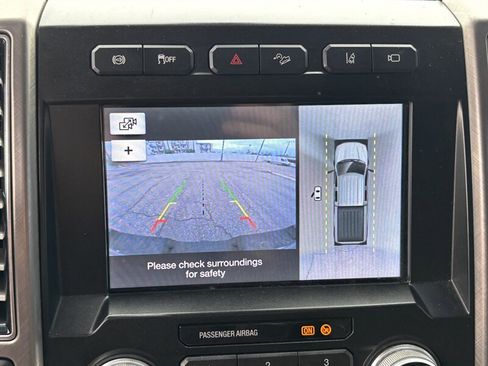 Used 2019 Ford F350 Limited image 19