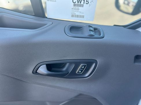 New 2025 Ford Transit 250 148 Medium Roof w/ Load Area Protection Package image 30