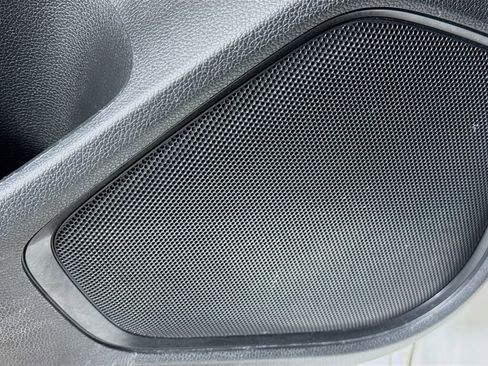 Used 2018 Honda Fit Sport image 21