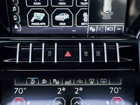 Used 2021 Lamborghini Urus image 66