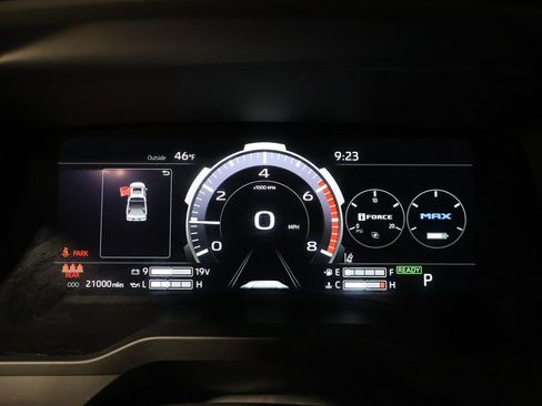 Used 2023 Toyota Tundra Limited w/ TRD Off-Road Package image 39