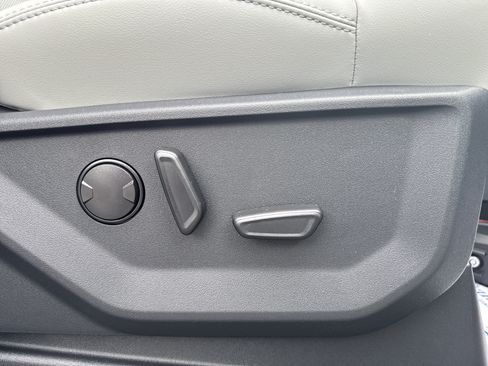 New 2027 Ford Expedition Max Platinum AWD/4WD image 17