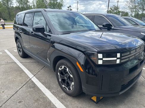 Used 2024 Hyundai Santa Fe SE image 3