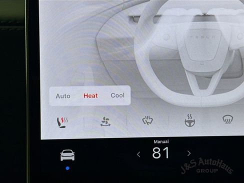 Used 2026 Tesla Model Y Performance image 25