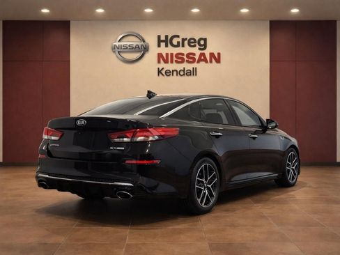 Used 2020 Kia Optima SX FWD image 4