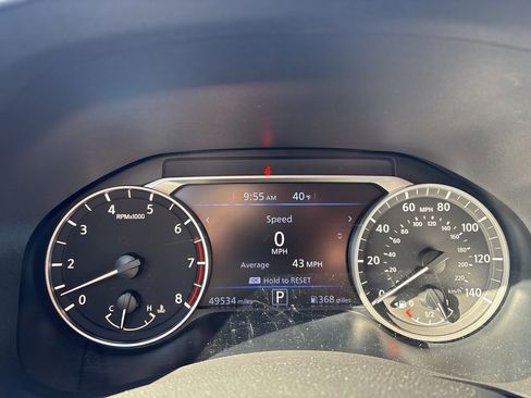 Used 2024 Nissan Altima 2.5 SV image 12