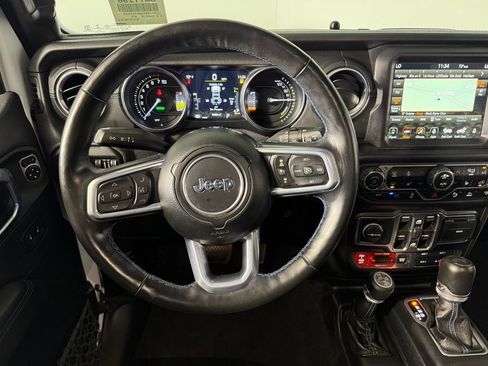 Used 2021 Jeep Wrangler Unlimited Rubicon 4xe w/ Steel Bumper Group AWD/4WD image 13