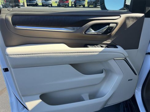 Certified 2024 GMC Yukon Denali image 23