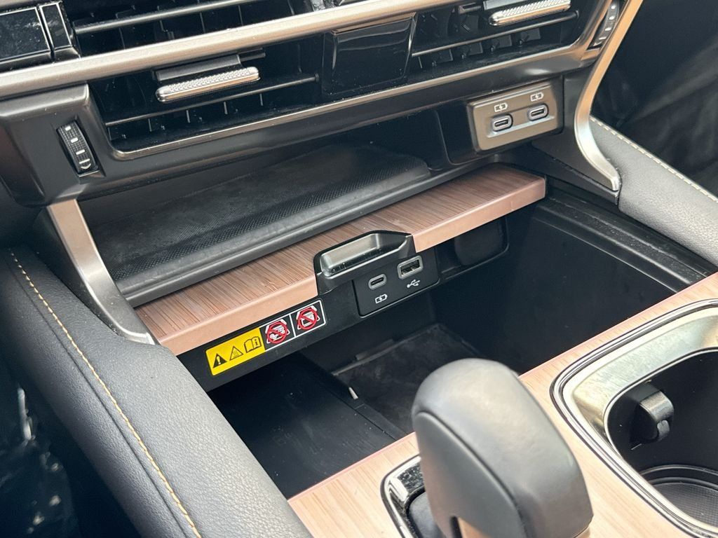 Used 2025 Lexus RX 350 Premium w/ Accessory Package (Z1) FWD image 31