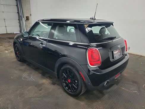 Used 2019 MINI Cooper 2-Door Hardtop w/ Signature Upholstery Package FWD image 5