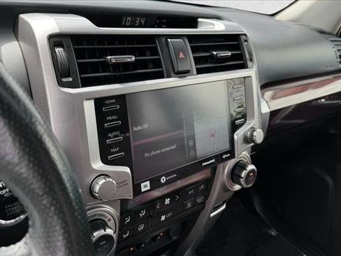Used 2020 Toyota 4Runner Limited AWD/4WD image 14