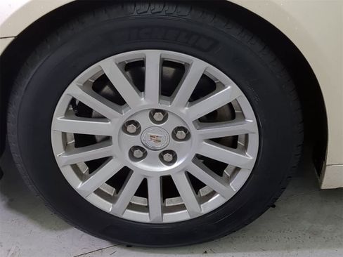 Used 2011 Cadillac CTS Luxury image 12