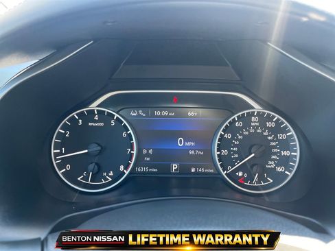 Used 2025 Cadillac CT5 Premium Luxury RWD image 15