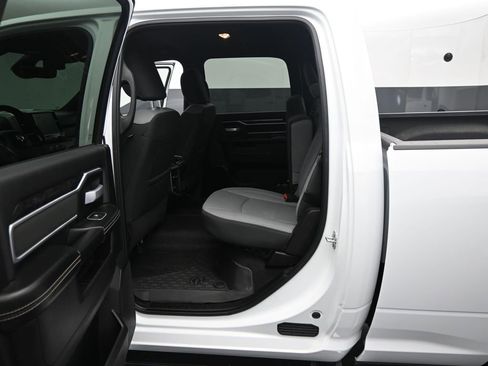 Used 2024 RAM 2500 Big Horn w/ Snow Chief Group image 27