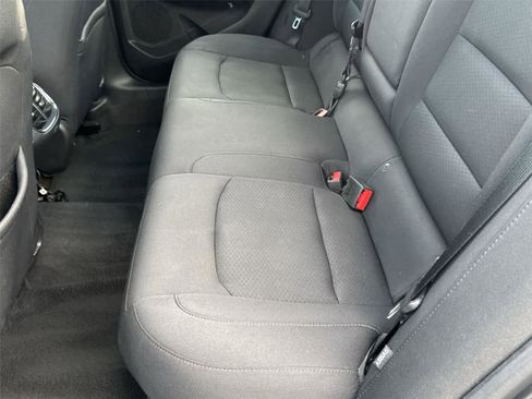 Used 2018 Chevrolet Malibu LT w/ LPO, Convenience Package 2 image 15