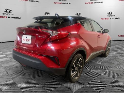 Used 2020 Toyota C-HR Limited image 4