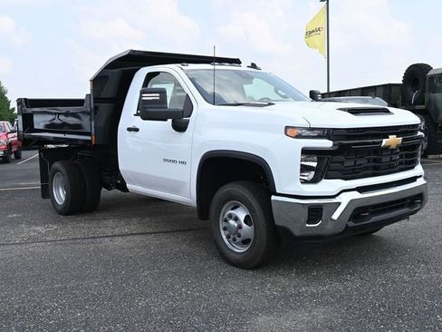 New 2025 Chevrolet Silverado 3500 W/T w/ WT Convenience Package image 2