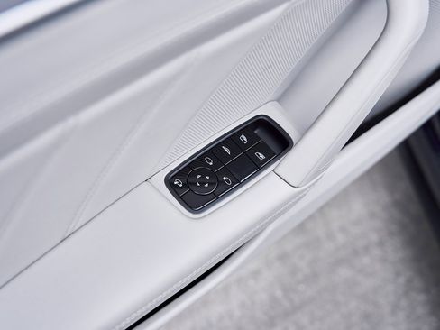 Used 2021 Porsche 911 Turbo S image 29