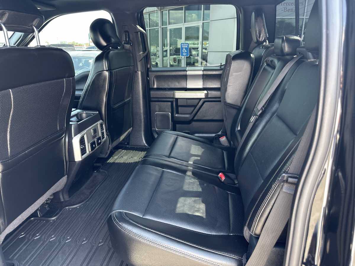 Used 2017 Ford F150 Lariat w/ Equipment Group 502A Luxury AWD/4WD image 13