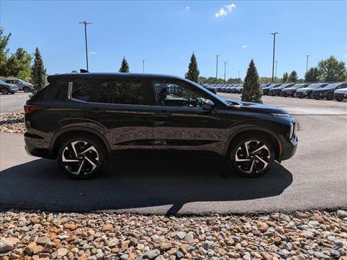 Used 2024 Mitsubishi Outlander SE FWD image 6