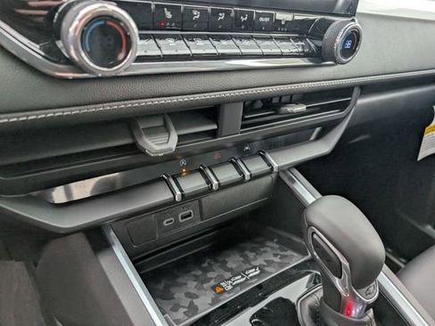 New 2026 Chevrolet Colorado LT w/ LT Convenience Package image 21