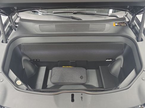 Used 2024 Rivian R1S Adventure AWD/4WD image 14
