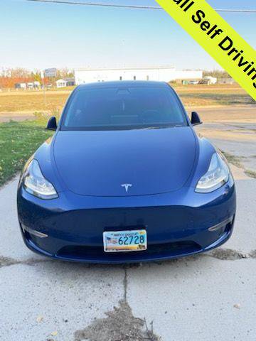 Used 2022 Tesla Model Y Performance AWD/4WD image 2