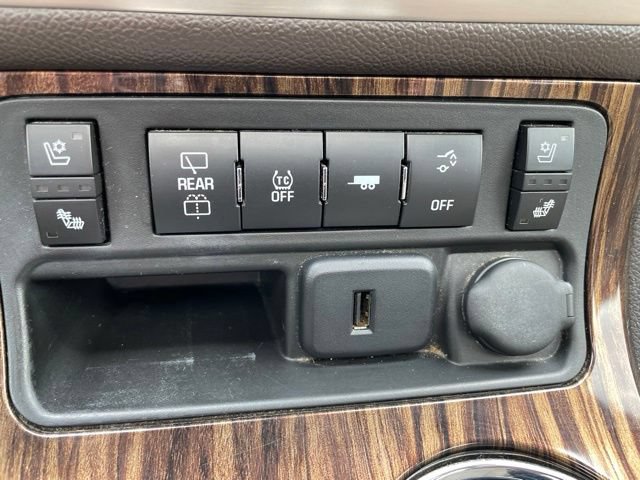 Used 2016 GMC Acadia Denali FWD image 25