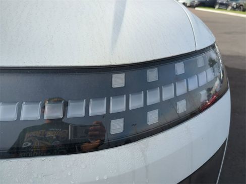 New 2026 Hyundai Ioniq 9 SEL image 10