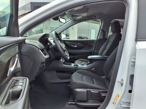 Used 2024 GMC Terrain SLE FWD image 21