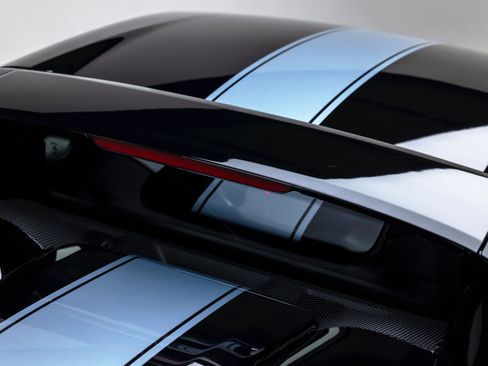 Certified 2025 Ferrari 296 GTB Coupe image 33