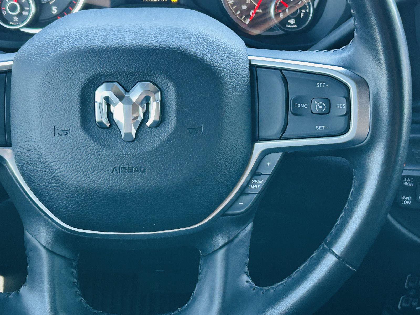 Used 2024 RAM 2500 Big Horn w/ Sport Appearance Package AWD/4WD image 14