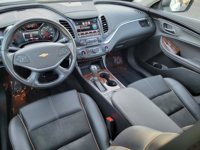 Used 2015 Chevrolet Impala LT w/ Convenience Package FWD image 29