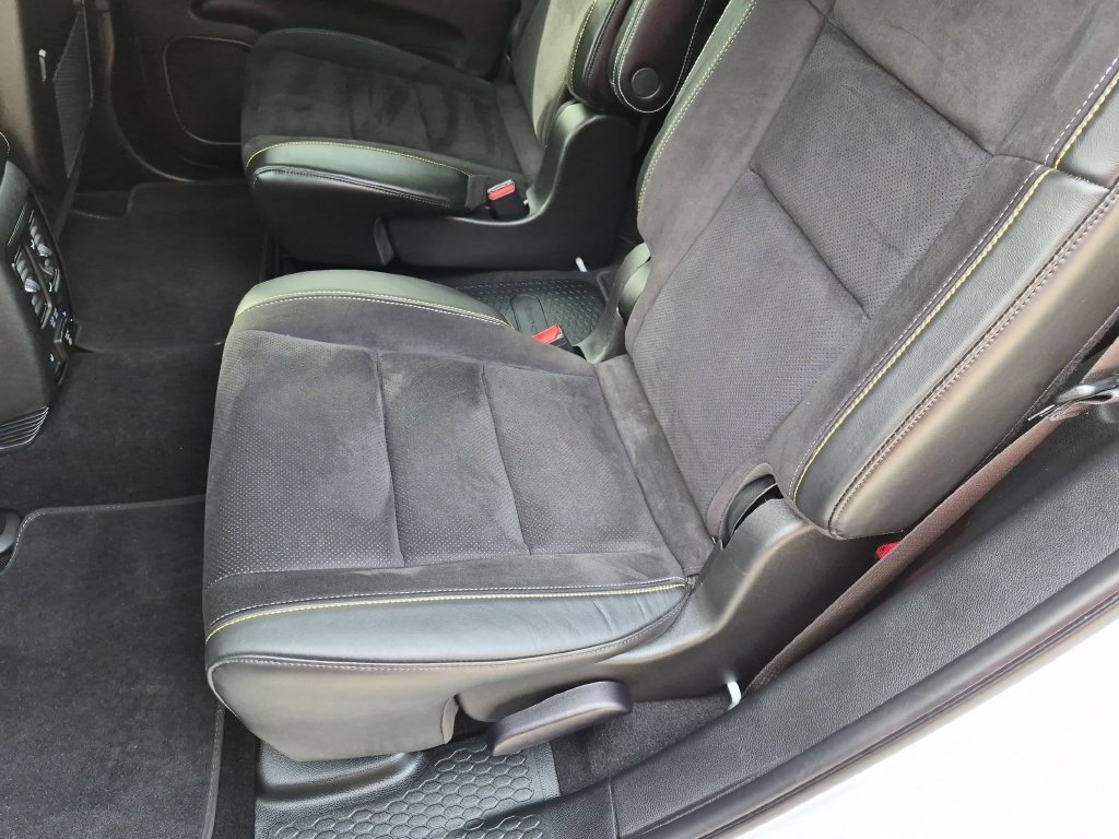 Used 2024 Dodge Durango SRT AWD/4WD image 32