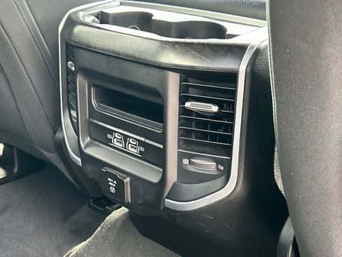 Used 2022 RAM 1500 Big Horn AWD/4WD image 44