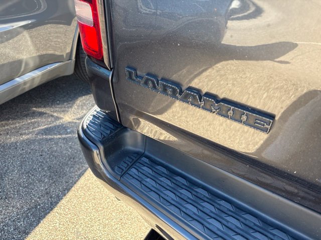 Used 2020 RAM 1500 Laramie AWD/4WD image 9