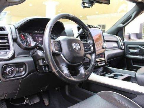Used 2019 RAM 2500 Laramie w/ Night Edition AWD/4WD image 38