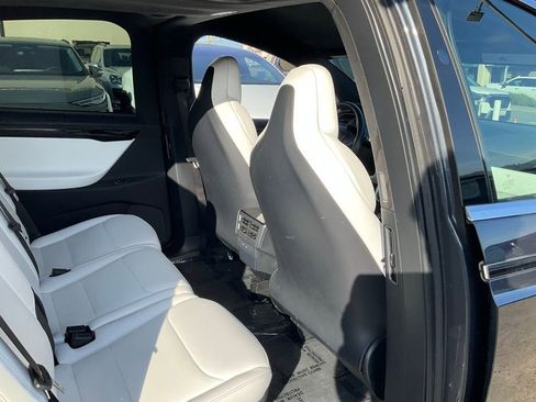 Used 2019 Tesla Model X Performance image 52
