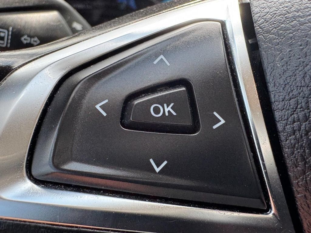 Used 2024 Ford Edge Titanium AWD/4WD image 16