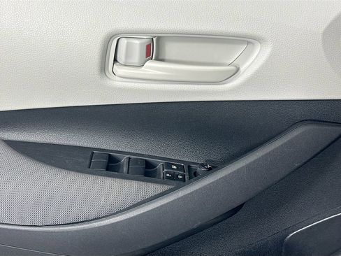 Certified 2024 Toyota Corolla LE FWD image 18